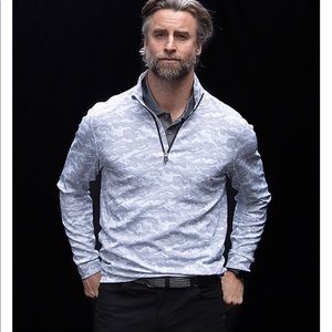 Cutter & Buck Traverse Camo Print Stretch Quarter Zip Mens Pullover